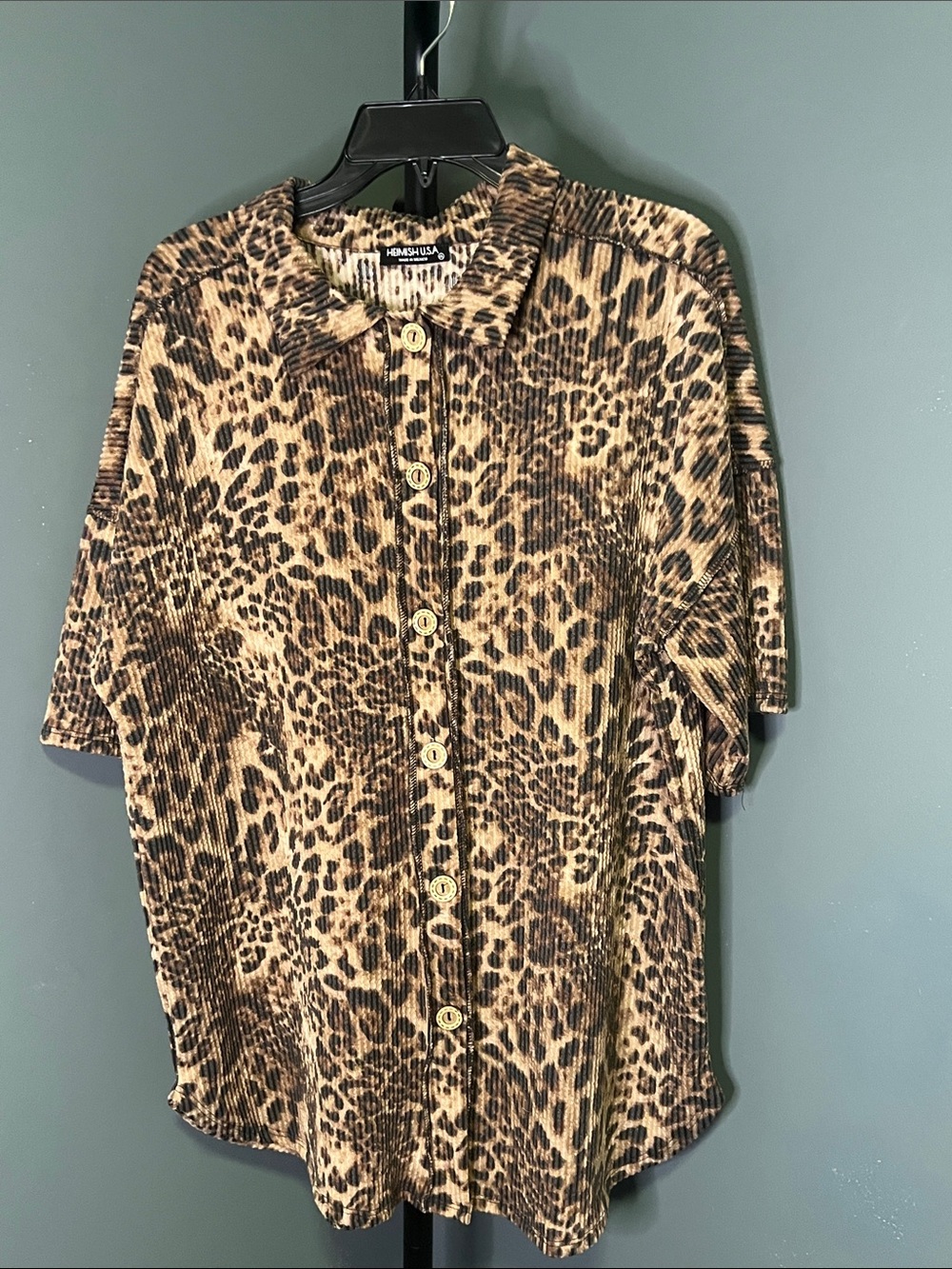 HEIMISH USA Leopard-Print Short Sleeve Button-Down Shirt - Tan & Brown